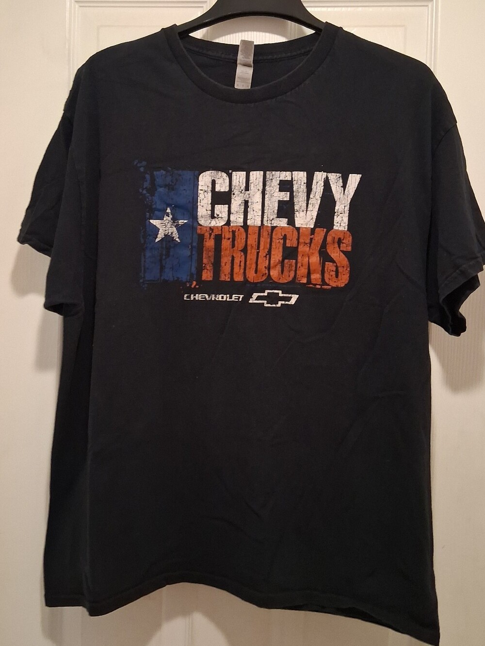 Chevrolet 'CHEVY TRUCKS' Graphic Tee - Black with Red & Blue Print Xl